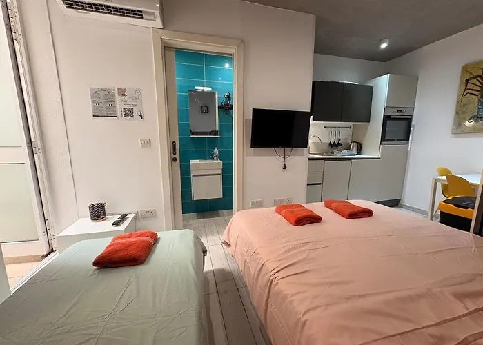 شقة Paceville 2b - Cozy With Kitchen - Ac - Wifi *