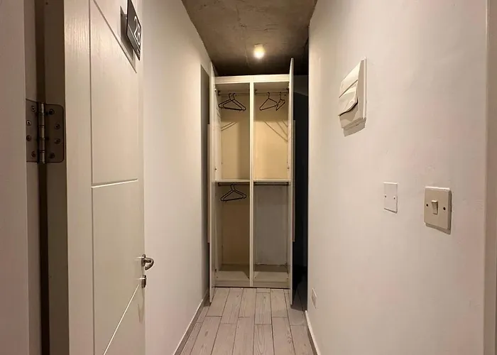 Paceville 2b - Cozy With Kitchen - Ac - Wifi *